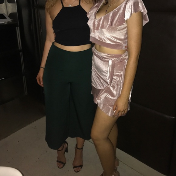 Steve Madden classic black suede chunky pump. - Picture 5 of 6